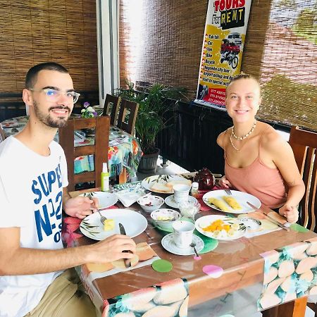 Rodrigo'S Villa & Restaurant ネゴンボ エクステリア 写真